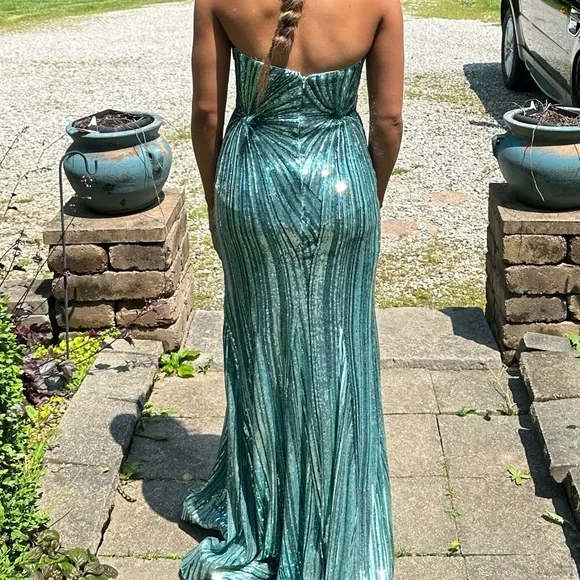 green emerald velvet dress Jovani 40763 – Mia Bella The Label main image 0